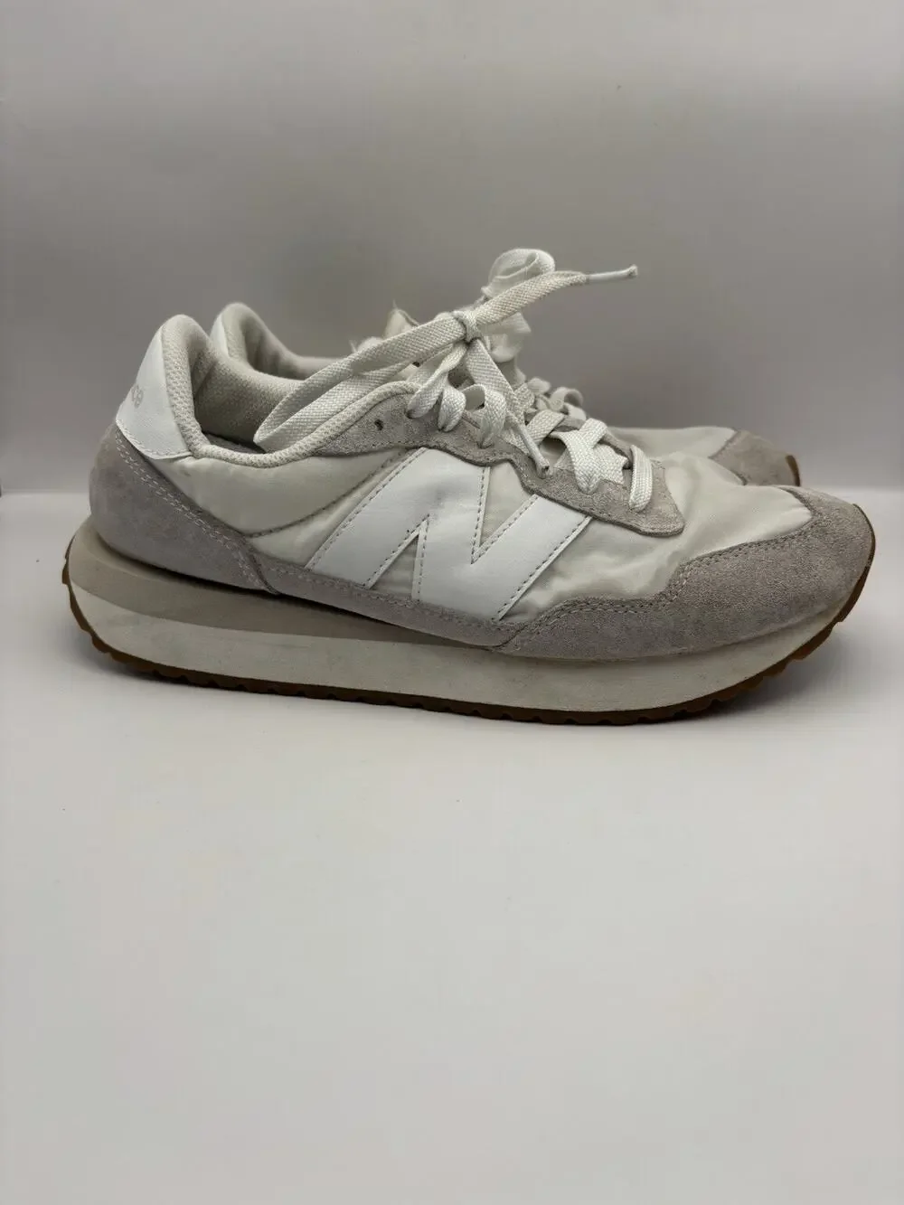 New Balance 237 Marblehead Gum White Sneakers Women Size 9